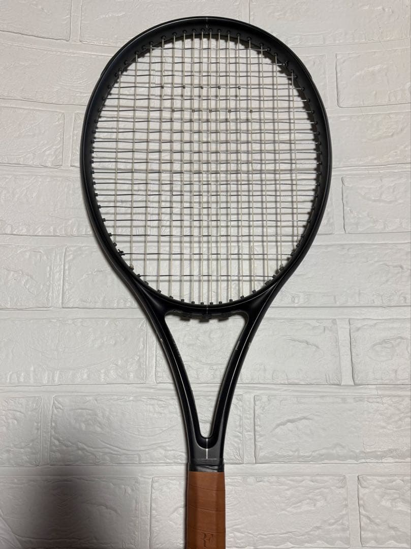 Wilson RF01 PRO G3 テニスラケット フェデラー