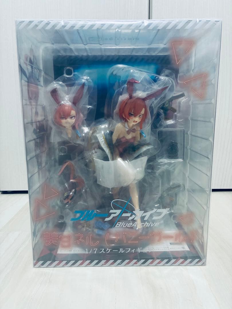 ブルーアーカイブ　美甘ネル　フィギュア　バニーガール　1/7スケール