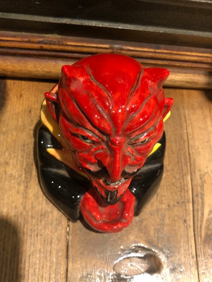 ビンテージ　デビル 悪魔　レッドデビル weirdo スカル　モンスター