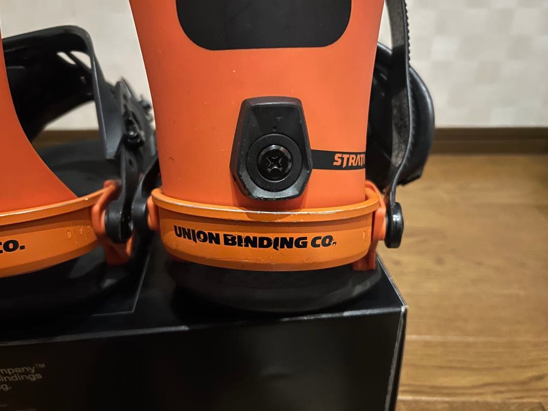 【箱、保証書有】UNIONSTRATA ユニオンストラータ M 21-22モデル