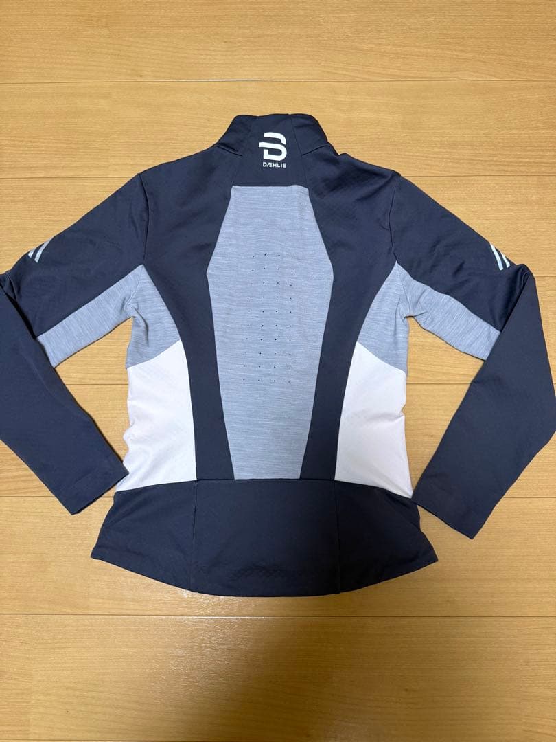 ビヨルンダーリ　クロスカントリースキー　ウェア　SWIX サロモン　XC