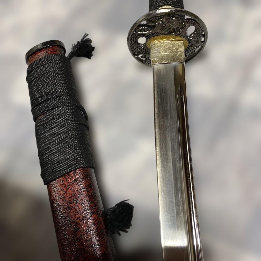 豪華模造刀(刀袋付) 坂本龍馬拵え 黒柄 龍彫透し丸鍔