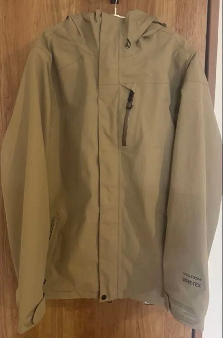 VOLCOM GORE-TEXジャケット ベージュ