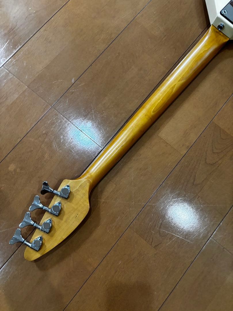 VOX APACHE-2B BASS アンプ内蔵 Phantom