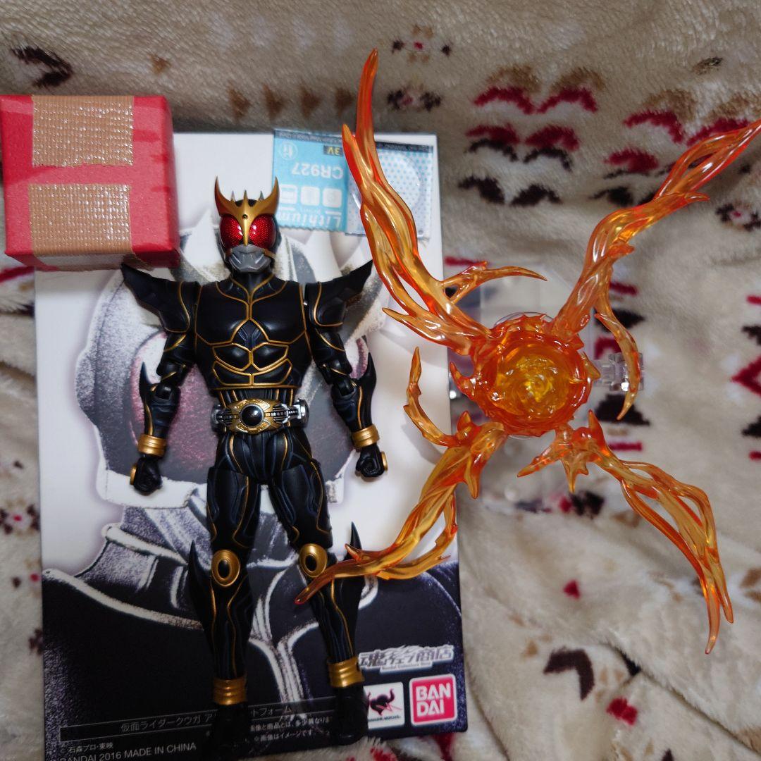d*7様 真骨彫　仮面ライダークウガ　アルティメットフォーム&発光頭部ver.2