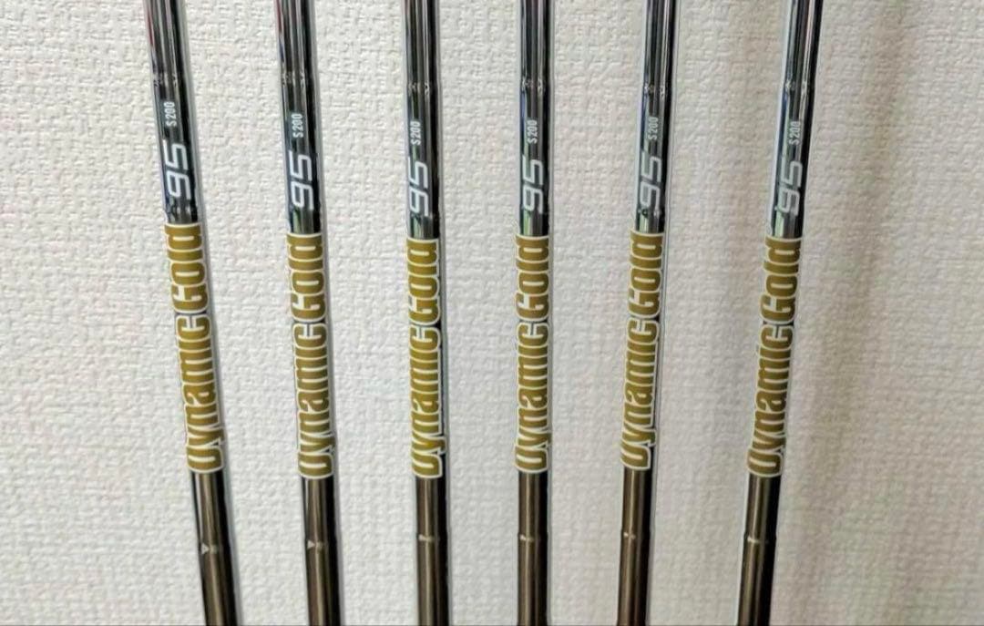 新品 コブラ Tec X Black アイアン 6本セット ダイナミックゴールド