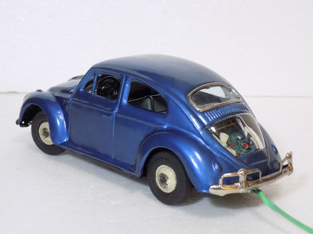 ブリキ　バンダイ リモコン【フォルクスワーゲン ビートル】動作品