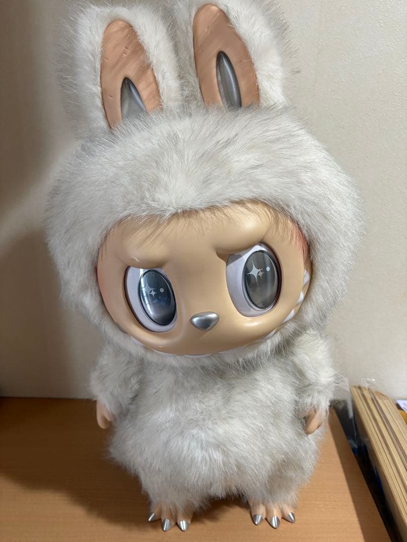 THE MONSTERS ANGEL IN CLOUDS 天使 ラブブ ジモモ