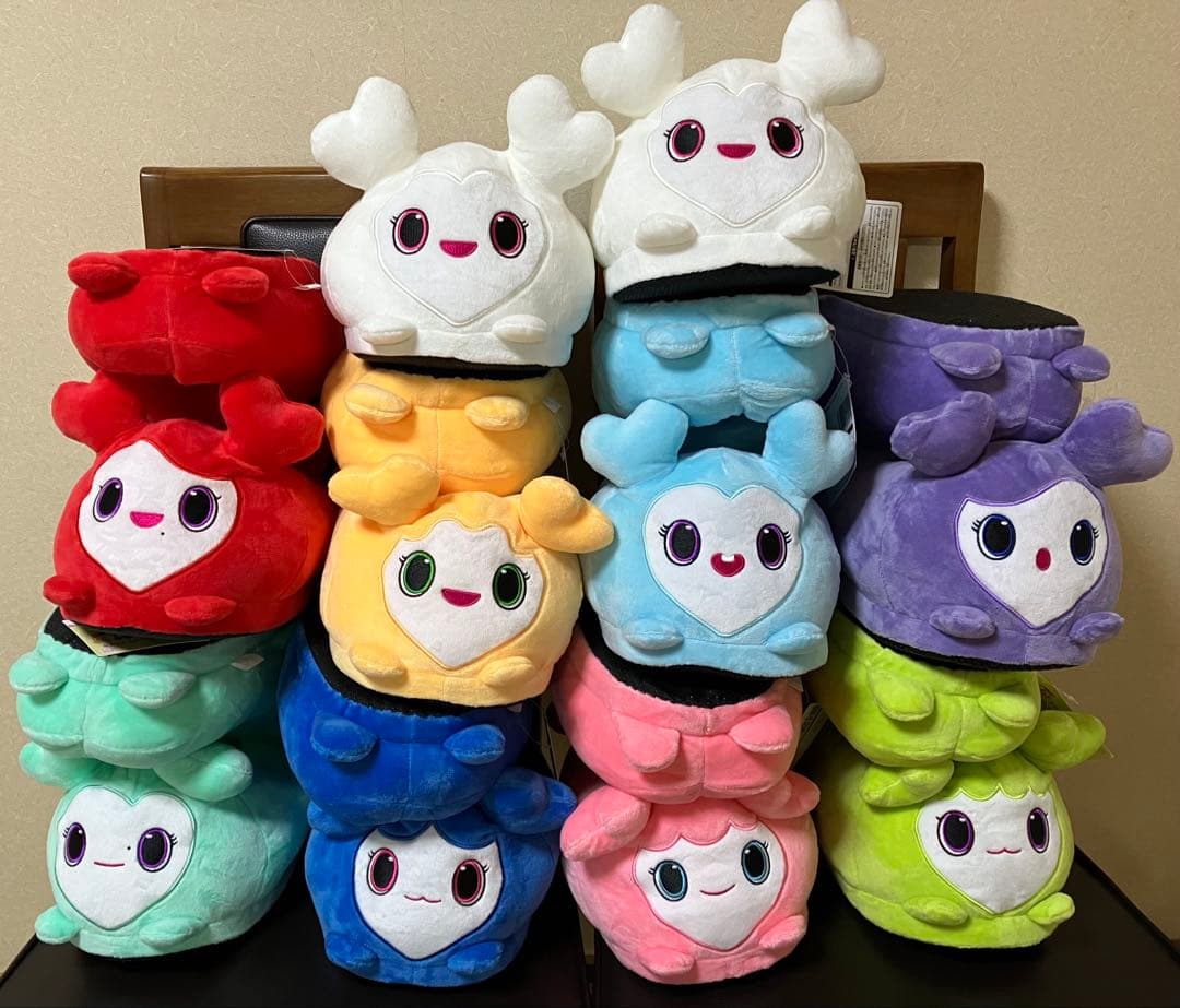 TWICE LOVELYS ぬいぐるみスリッパ コンプリート 全メンバー セット