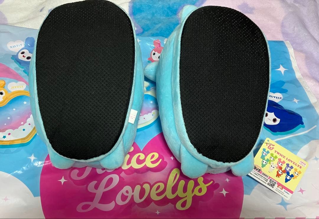 TWICE LOVELYS ぬいぐるみスリッパ コンプリート 全メンバー セット