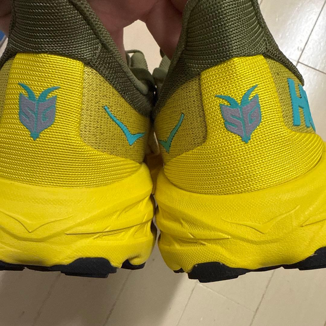 【新品未使用】HOKA スピードゴート５