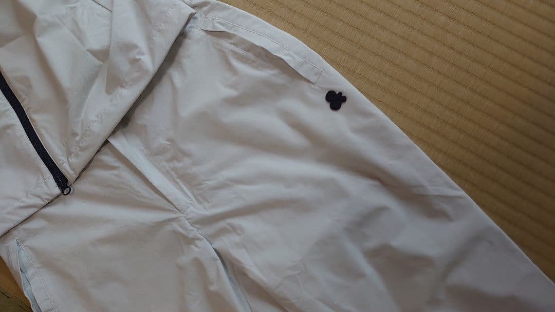 試着のみand per se アンパシー　レディース　ゴルフレインウェアＬサイズ