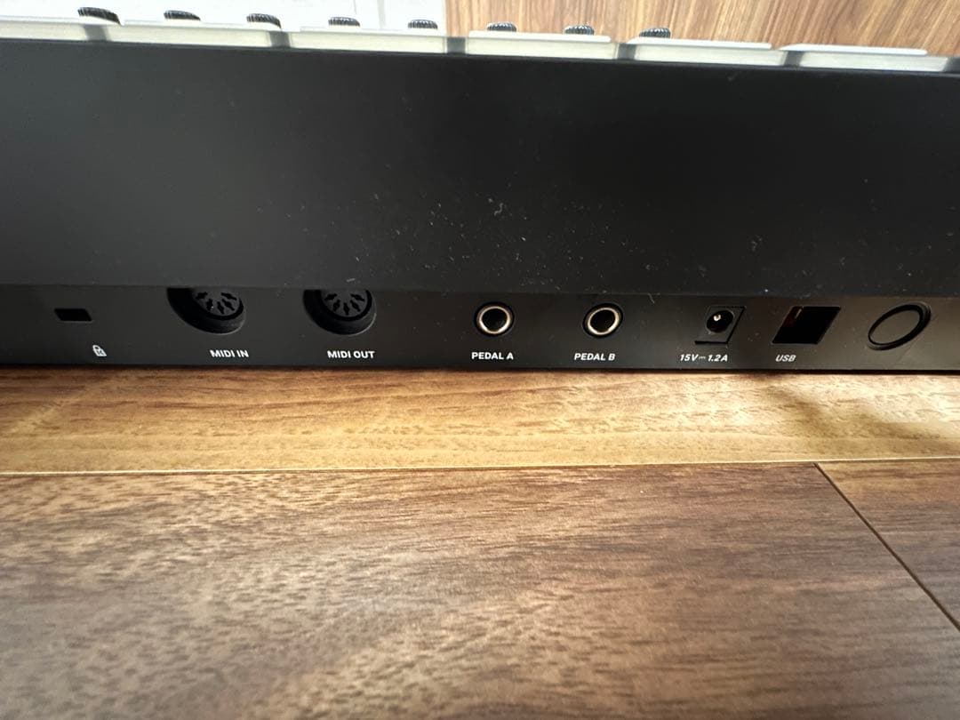 DTM・DAW KOMPLETE KONTROL S49 MK2