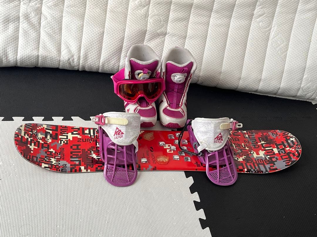 キッズ90cm女の子スノーボード板とブーツとウェア7点セット