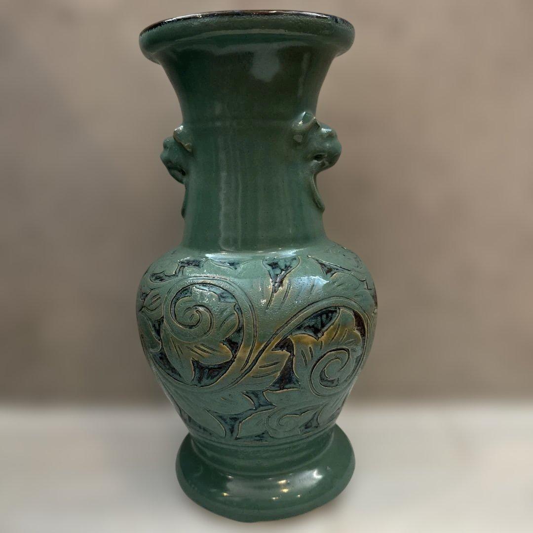 壺屋焼.小橋川永弘.緑釉.唐草.掻き落とし.線彫り.ビンテージ