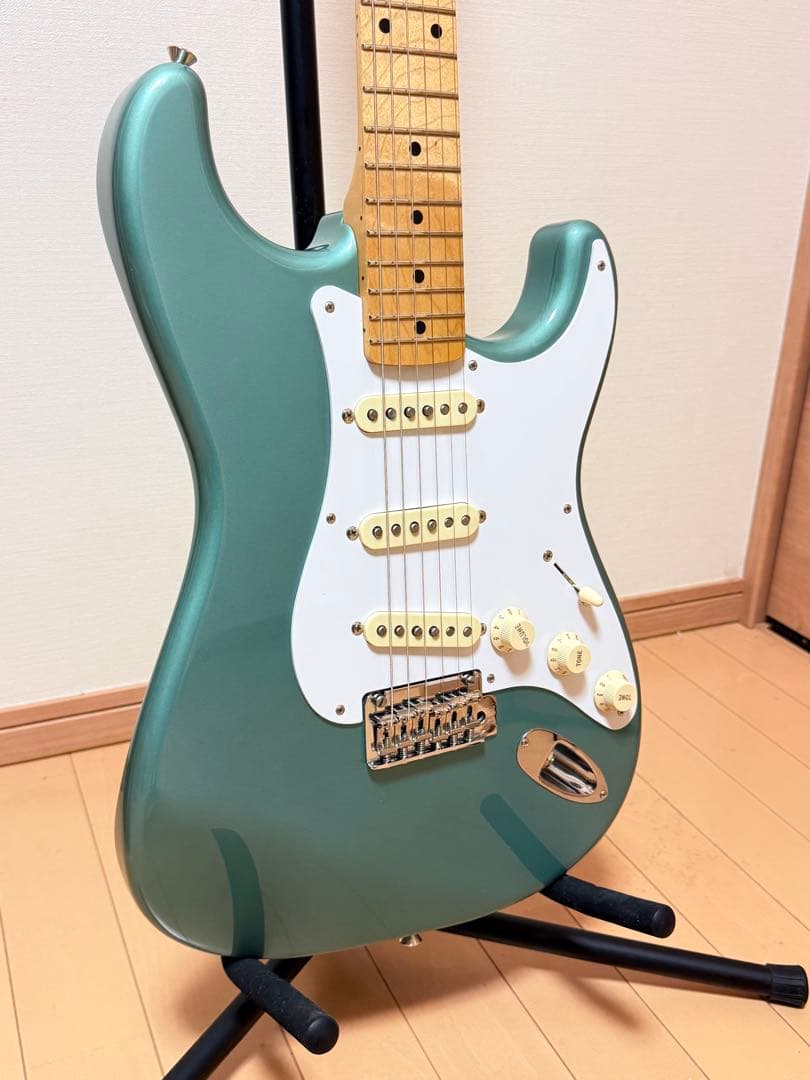 ギター Fender Made in Japan Hybrid 50s Strato