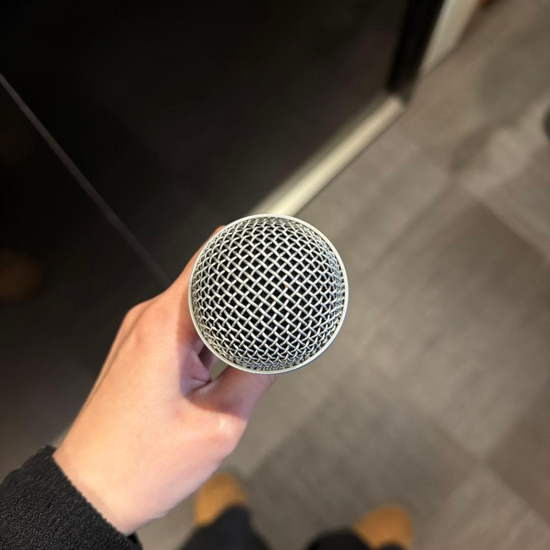Shure beta 58a マイク