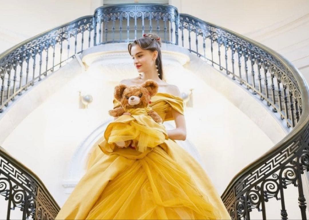 未使用 ディズニーストア　ユニベア　クラウディアコラボコスチューム　美女と野獣