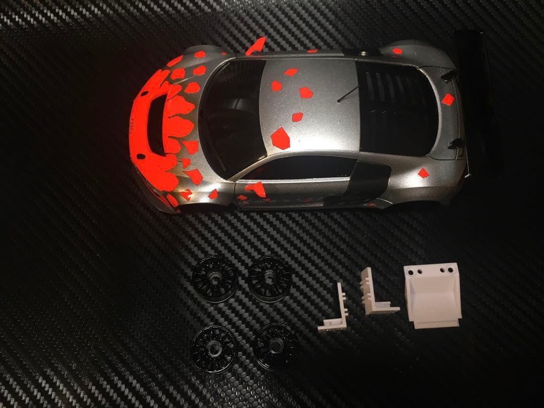 ラジコン/京商ミニッツ/塗装済ボディ　アウディR8 ウレタンコート仕上　未使用品