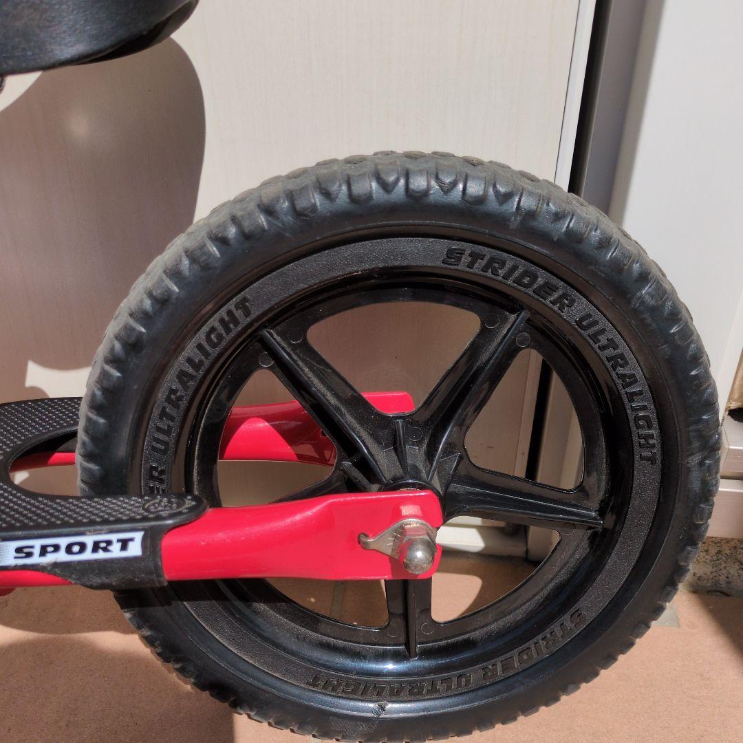 STRIDER　スポーツ バランスバイク 赤 12インチ
