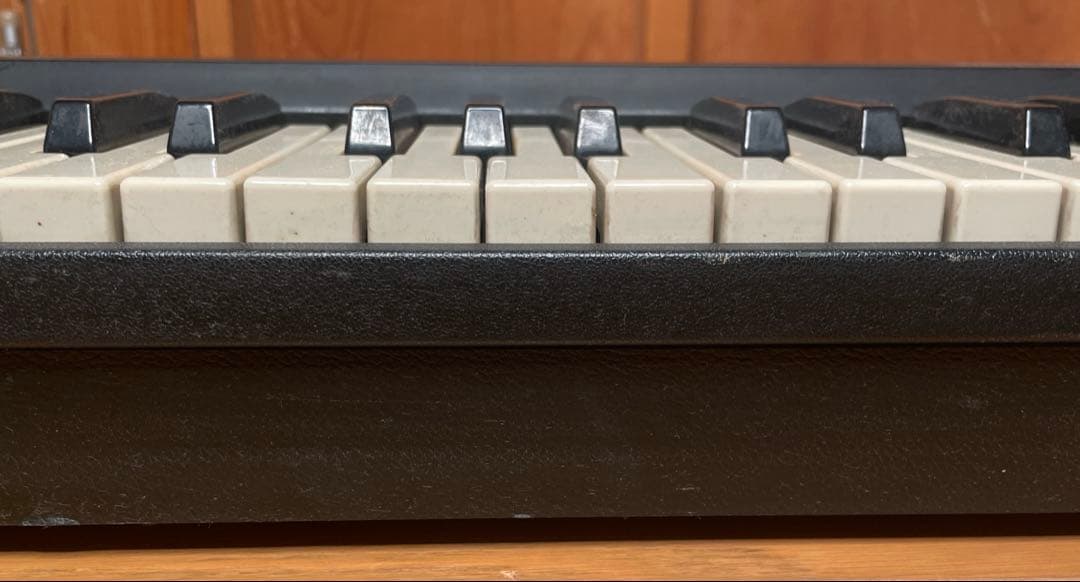 Roland System 100m 180 32キー コントローラーキーボード