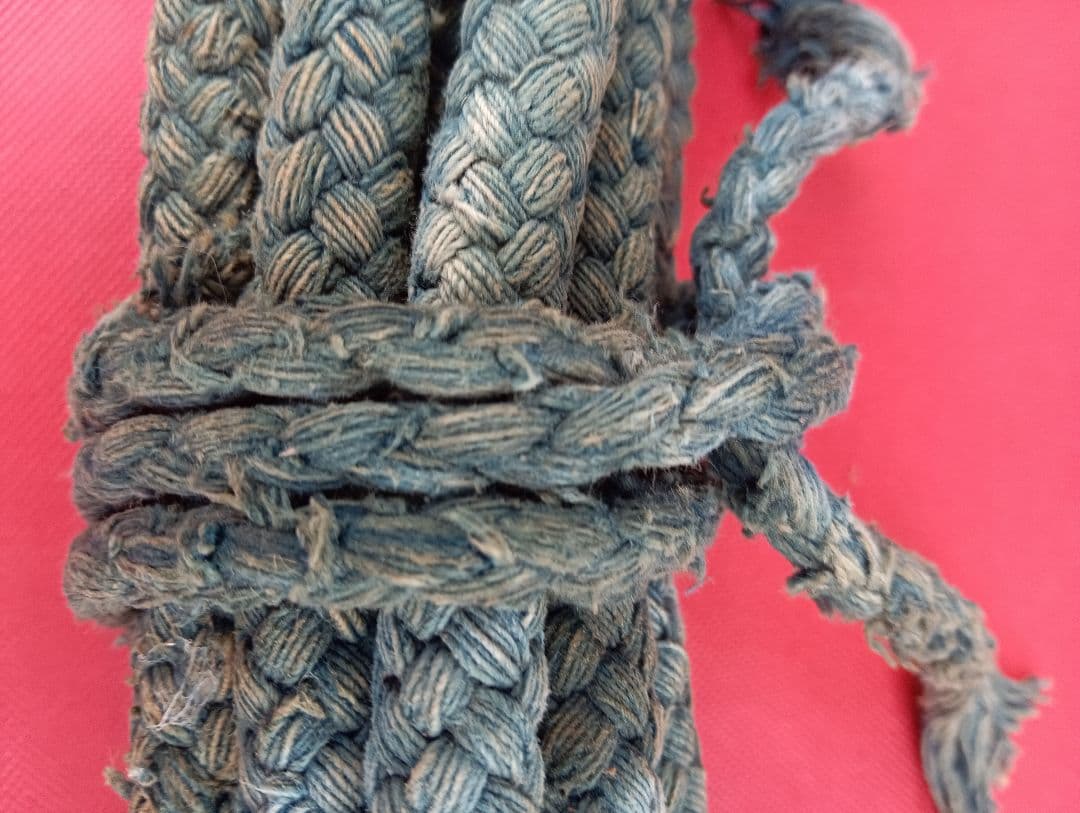 江戸時代後期幕末頃阿波淡路國徳島藩蜂須賀家知行地内武家旧家蔵出藍染武具馬具根付綱