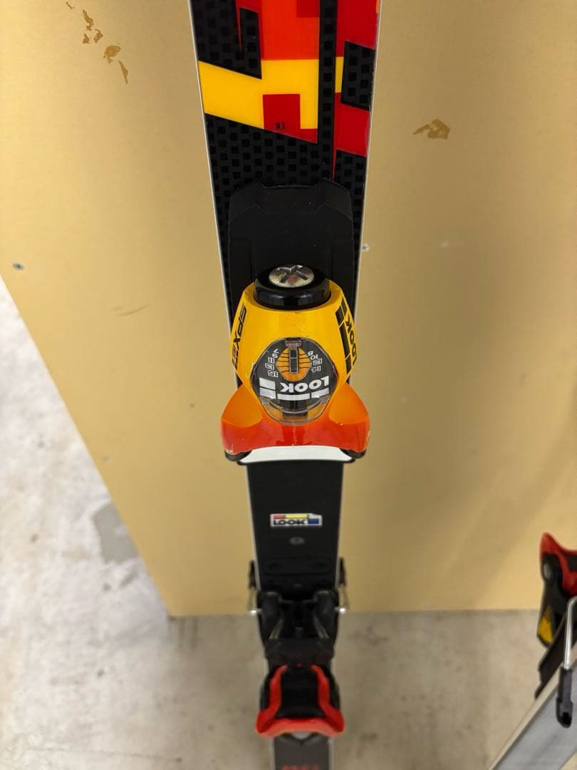 ROSSIGNOL M21 スキー 板 ブラック/レッド