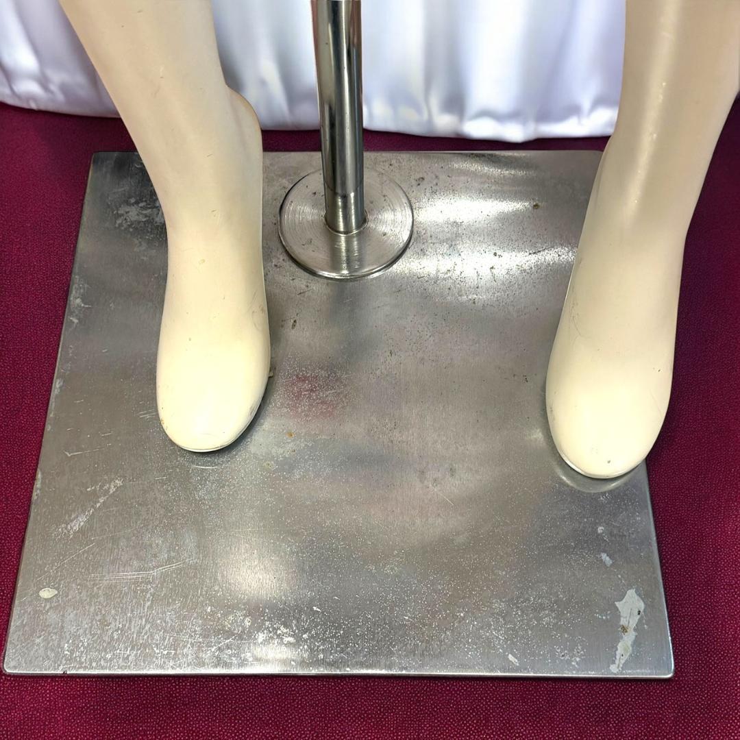 ☆ レディースマネキン 全身 土台付 上下分割可 腰受けベース付 高さ180cm