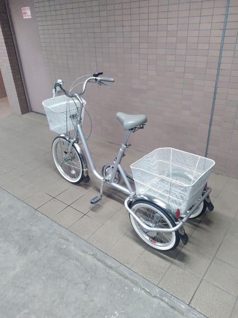 送料無料相談可！ミムゴ製！スイングチャーリー！大人用三輪車！三輪自転車！美品！