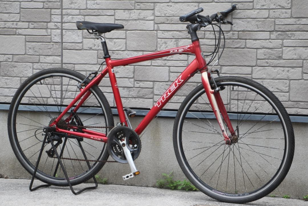 引き取り限定♪人気のTREK♪7.3FX♪クロスバイク♪SPECIALIZED♪