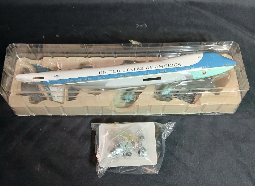 hogan ホーガン エアフォースワン　1/200 模型飛行機