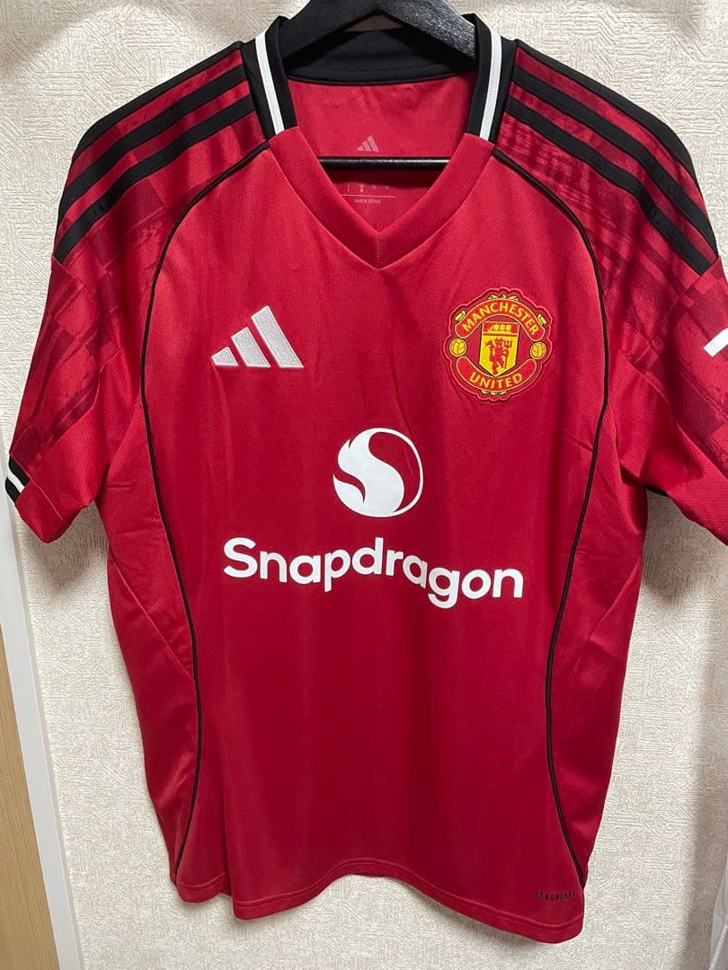 マンチェスターユナイテッド 25-26 ホームユニフォーム 10 クーニャ