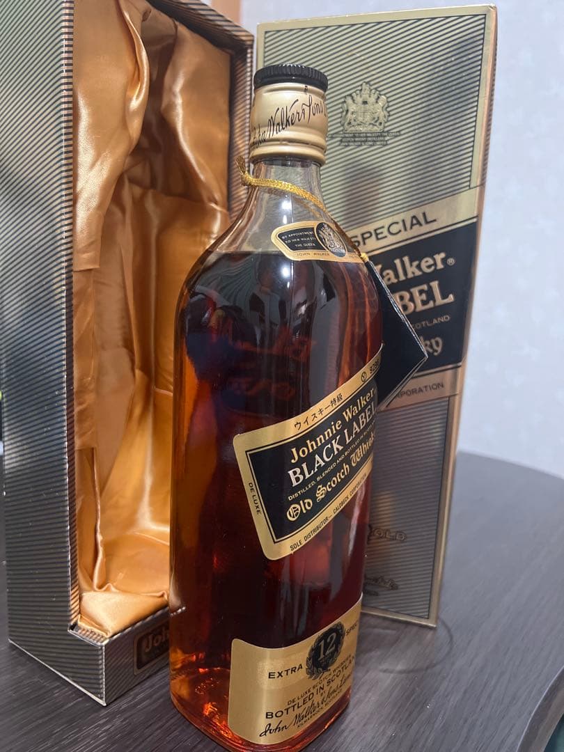 Johnnie Walker 特級 BLACK LABEL 〔Y9296〕