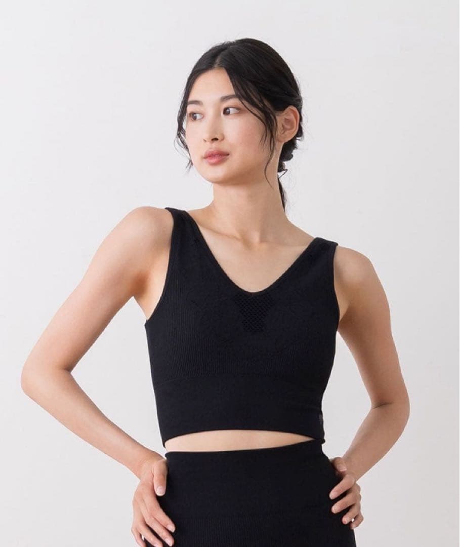 新品【SUKALA】Sサイズ　アクティブデイジーブラトップ& レギンス　黒