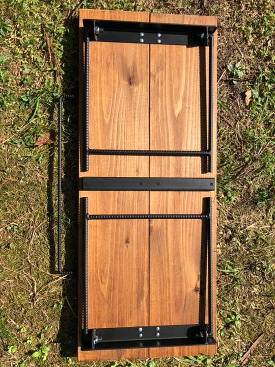 折りたたみテーブル