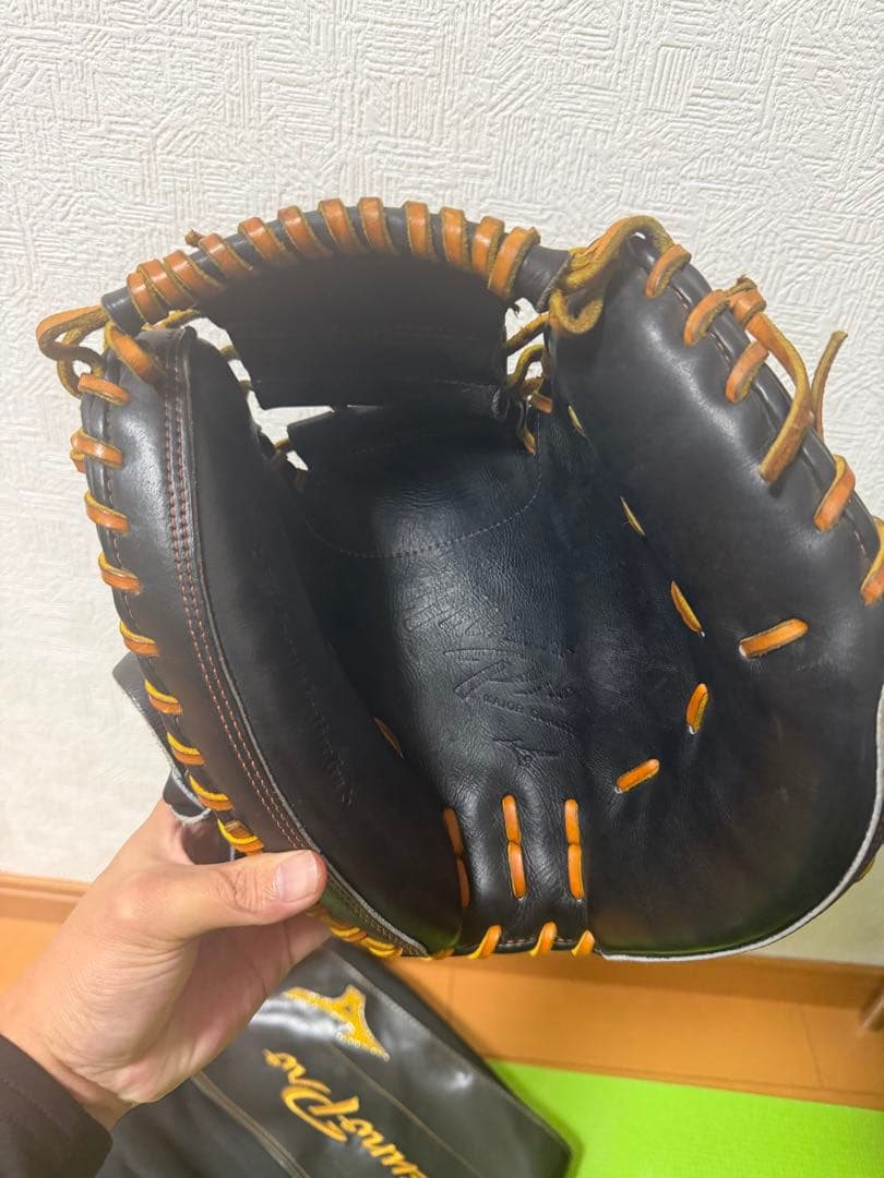 ミズノ 硬式　キャッチャーミット　展示会限定品