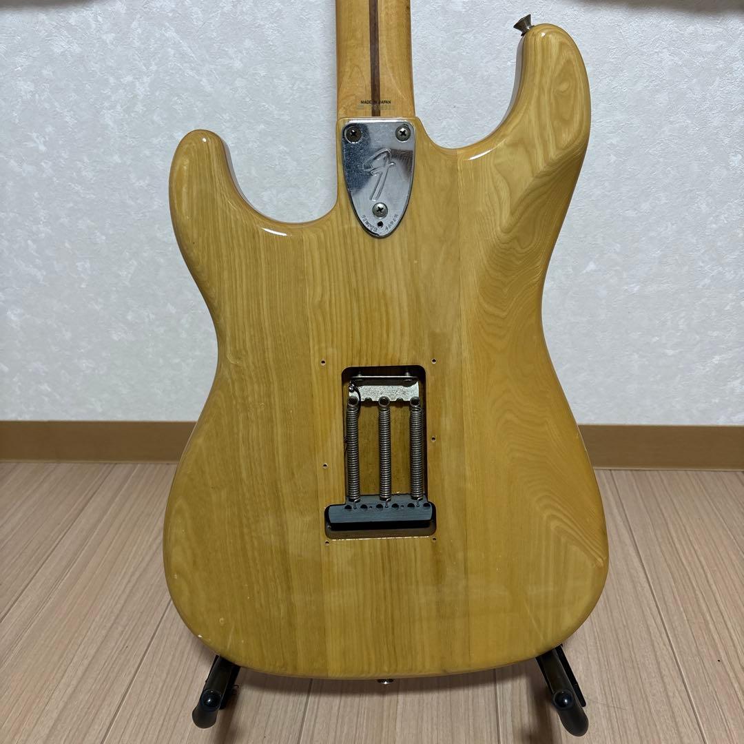 Fender ストラトキャスター ナチュラル