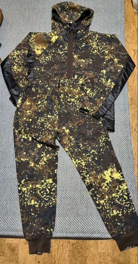 canterbury 迷彩　ストレッチ素材　上下セットアップ　上L 下M