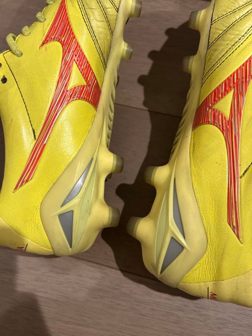 モレリア ネオ 4 ジャパン 26.0cm