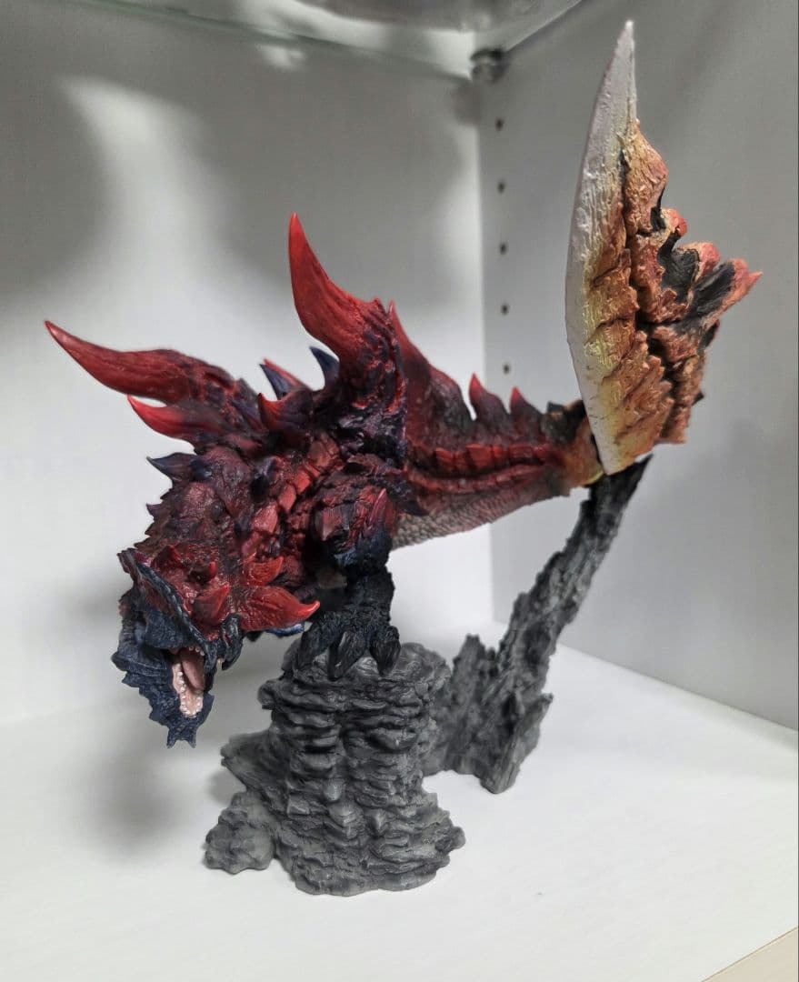 モンハン 燼滅刃ディノバルド フィギュア クリエイターズモデル