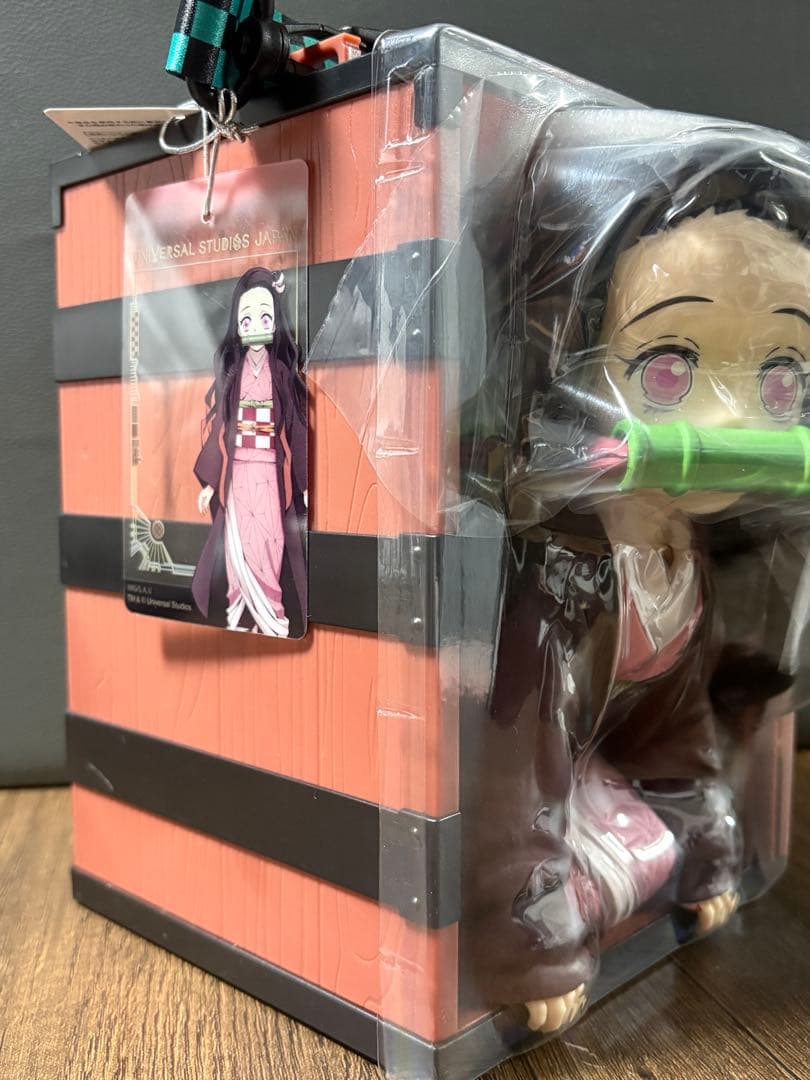 【新品未開封】禰豆子 フィギュア 箱型デザイン ストラップ付き