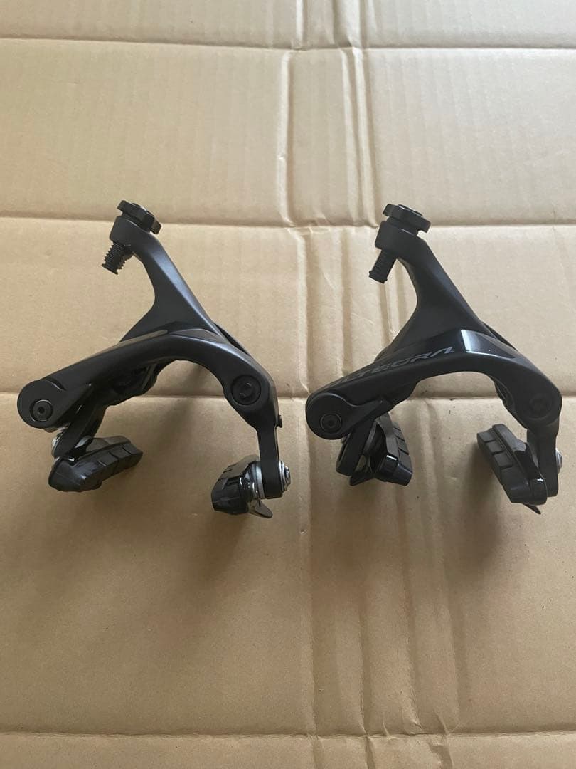 SHIMANO ULTEGRA BR-R8000 ブレーキキャリパー