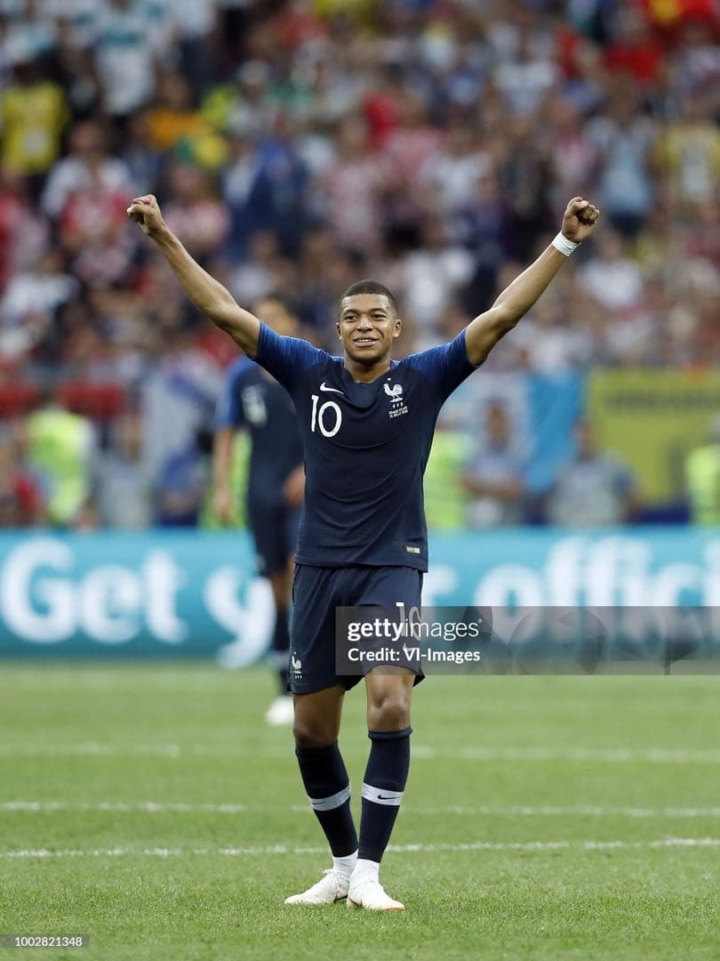 ムバッペ フランス代表 ホームユニフォーム 2018 ワールドカップ