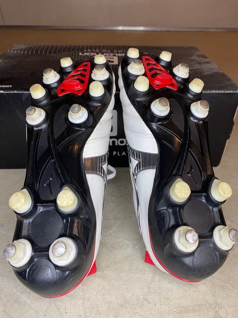 サッカースパイク　ミズノモレリアネオ3ジャパンMIX 24CM