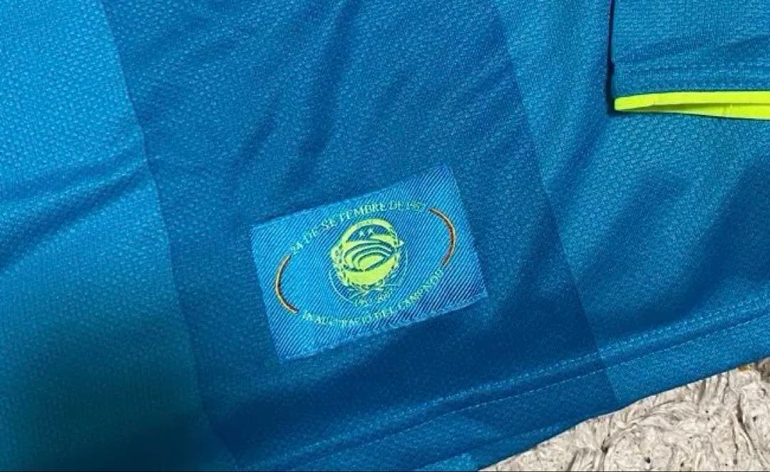 NIKE ナイキ　バルセロナ ロナウジーニョ 10番 長袖ユニフォーム　サード