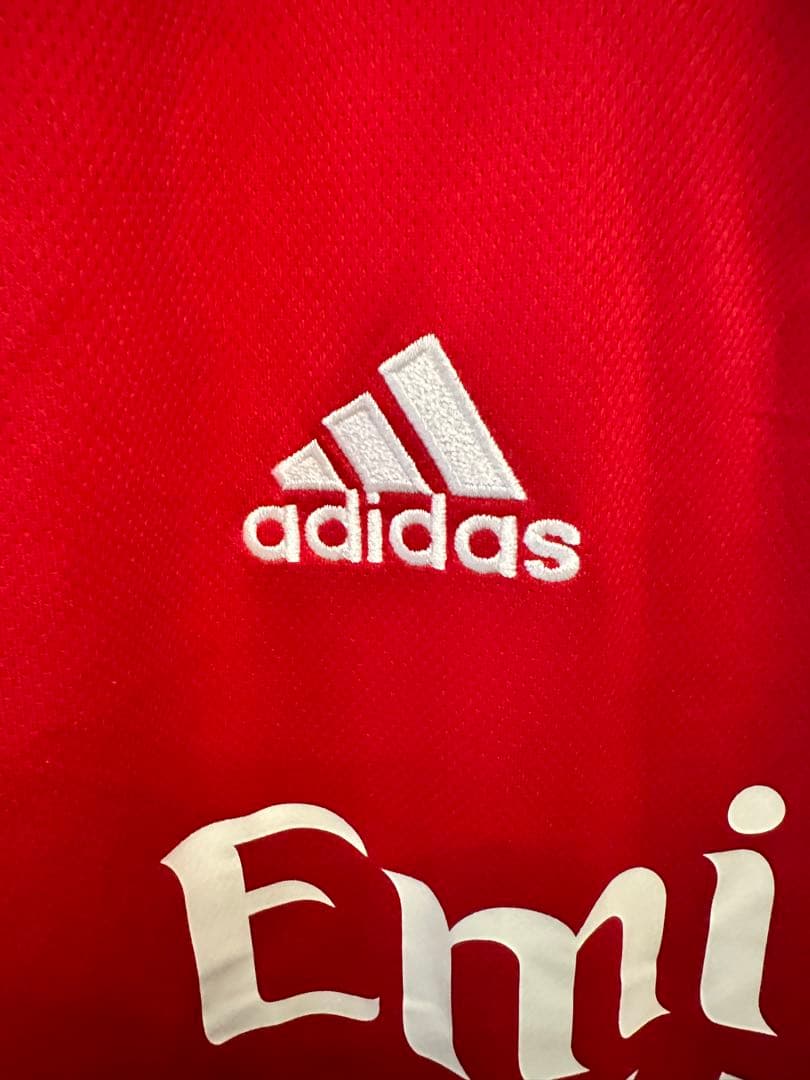 adidas アーセナル 22/23ホームユニフォーム レプリカ 冨安健洋