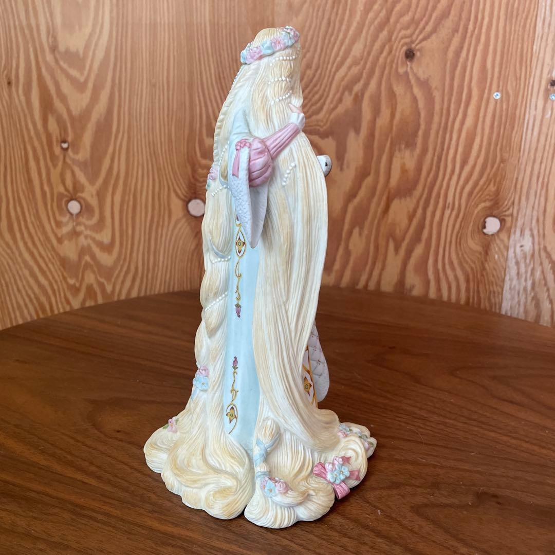 Lenox ラプンツェル　美しい陶器製女性像 花飾り　長い髪　日本製　レノックス