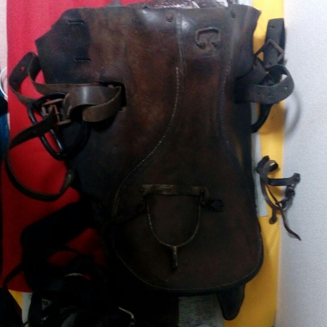 旧日本陸軍将校軍馬用鞍戦前後時代レザーアンティーク６３センチ馬具当時物