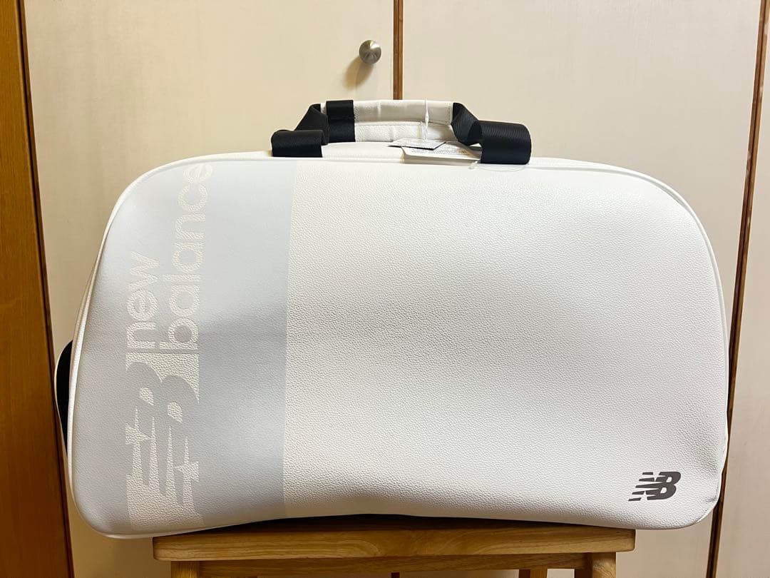 ＊新品・美品＊[new balance]ボストンバッグ/ロッカーバッグ/ホワイト