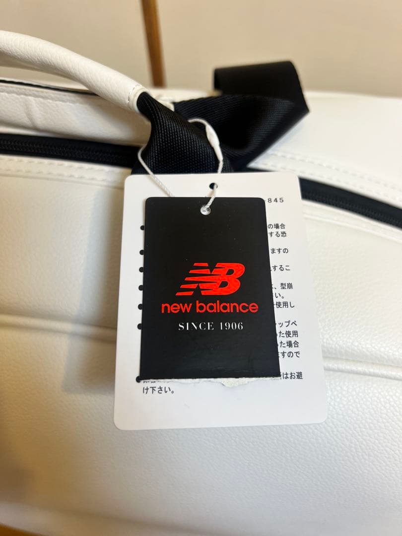 ＊新品・美品＊[new balance]ボストンバッグ/ロッカーバッグ/ホワイト